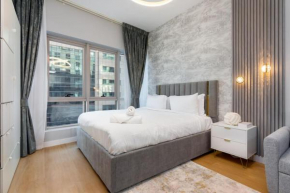 White Sage Stunning New Studio in Marina